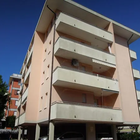 One Bedroom In A With Balcony - By Beahost Lägenhet
