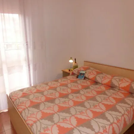 One Bedroom In A With Balcony - By Beahost Apartament